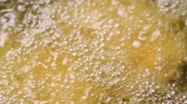 Crispy paratha croissant bites served golden and flaky 6